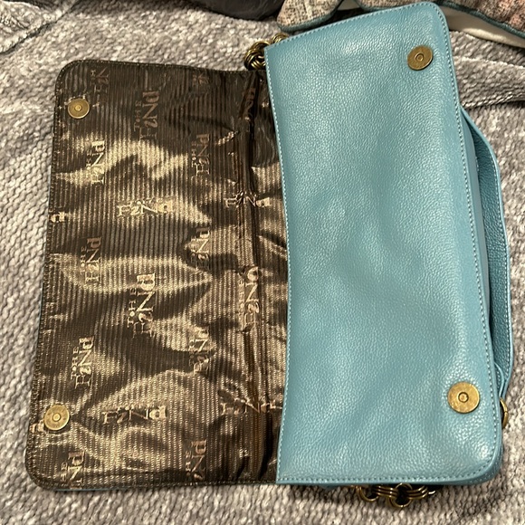 Perfect condition leather handbag Cute studs and chain on the strap. - Picture 5 of 10